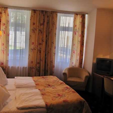 Hotel Amadeus Praga Esterno foto